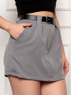 Short Valentina